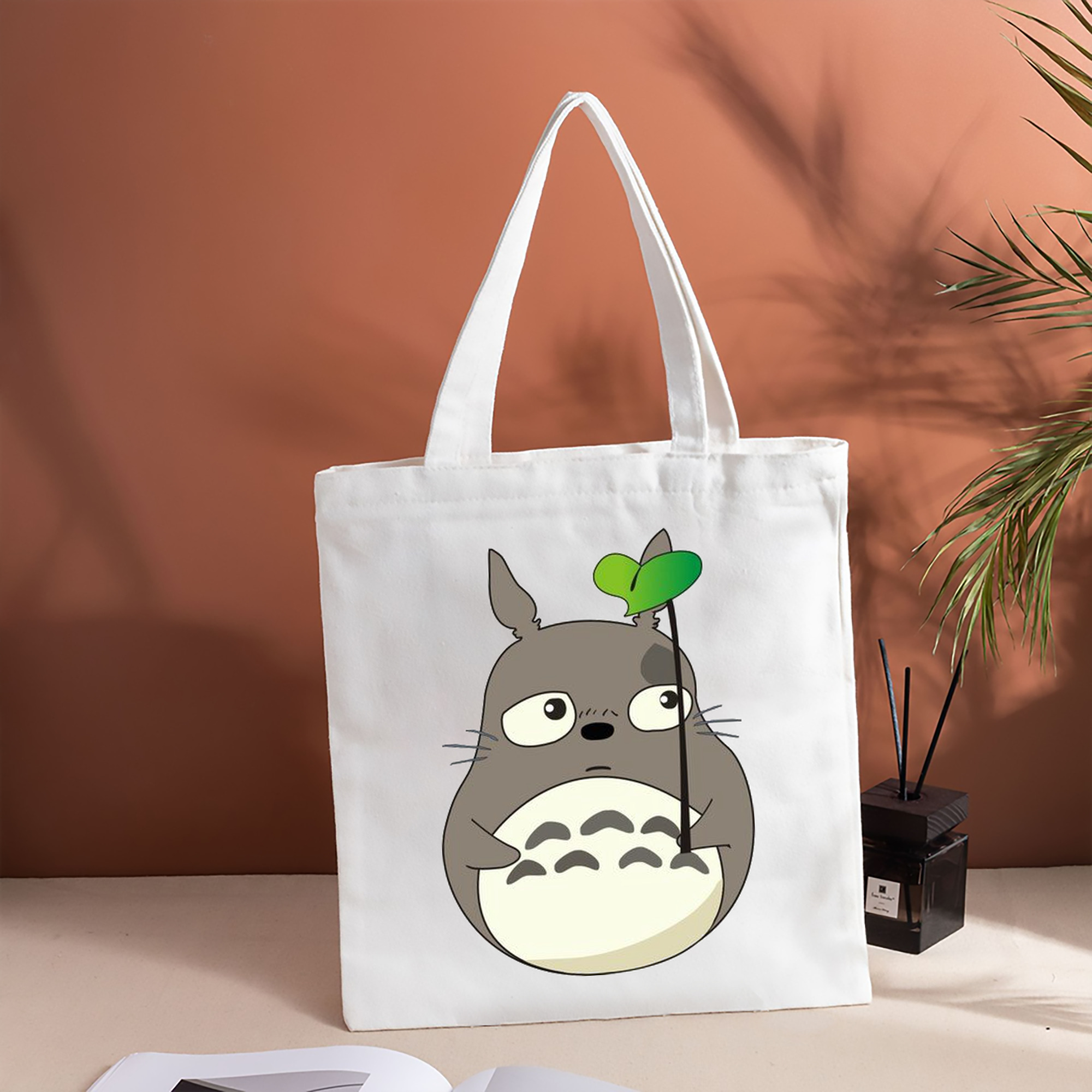 となりのトトロ 草壁メイ 草壁サツキ My Neighbor Totoro Satsuki Kusakabe Mei Kusakabe 縦型キャンバス生地手提げバッグ　トートバッグ